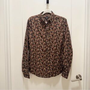 Floral Patterned Elevated Boho / Western Button down size S